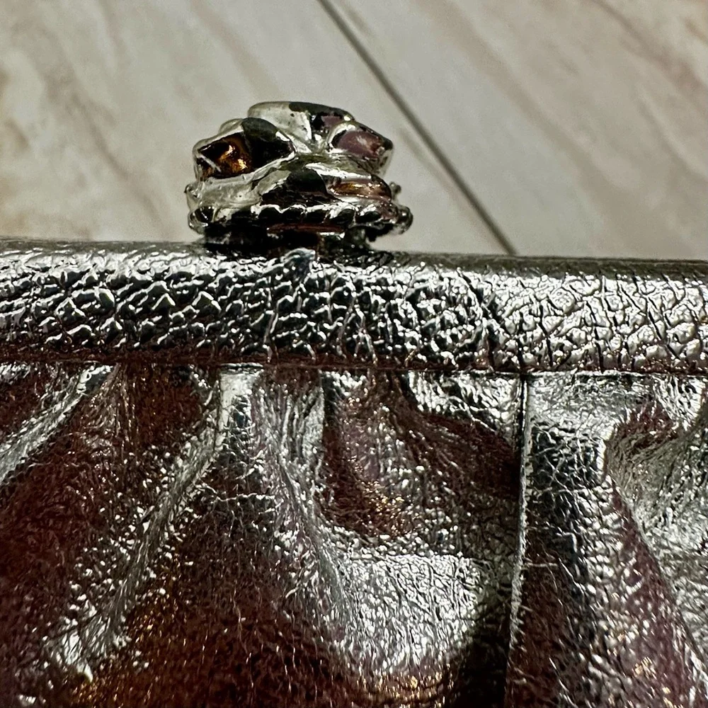 Vintage Silver Leather Kiss Lock Micro Clutch Party Event Evening Christmas NYE